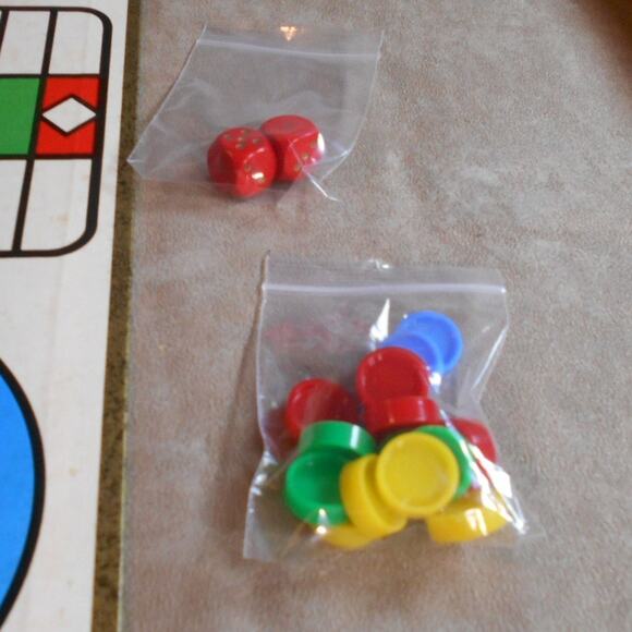 Vintage 1969 Whitman Pachisi: A Game of India #4728 No Shaker Cup - Picture 5 of 9